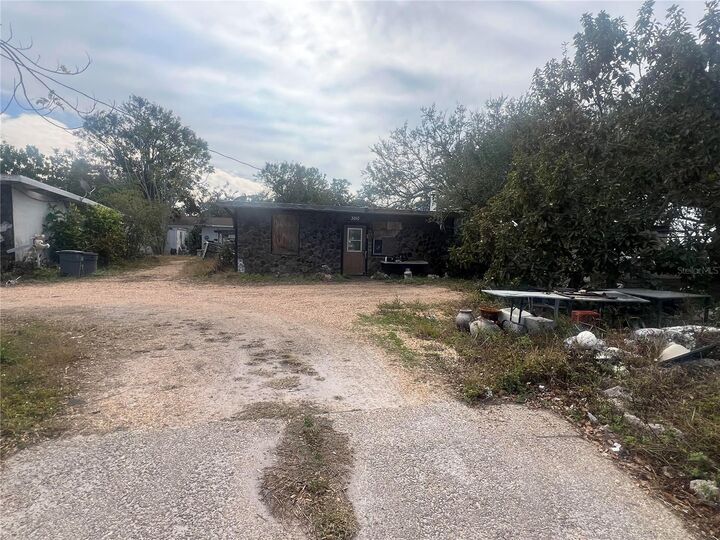 Property Photo: 3010 17th Street FL 34234