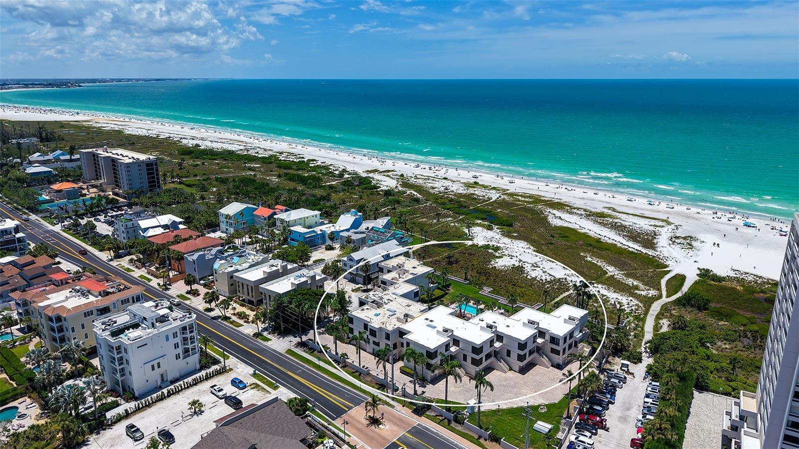 Property Photo: 222 Beach Road 7 FL 34242
