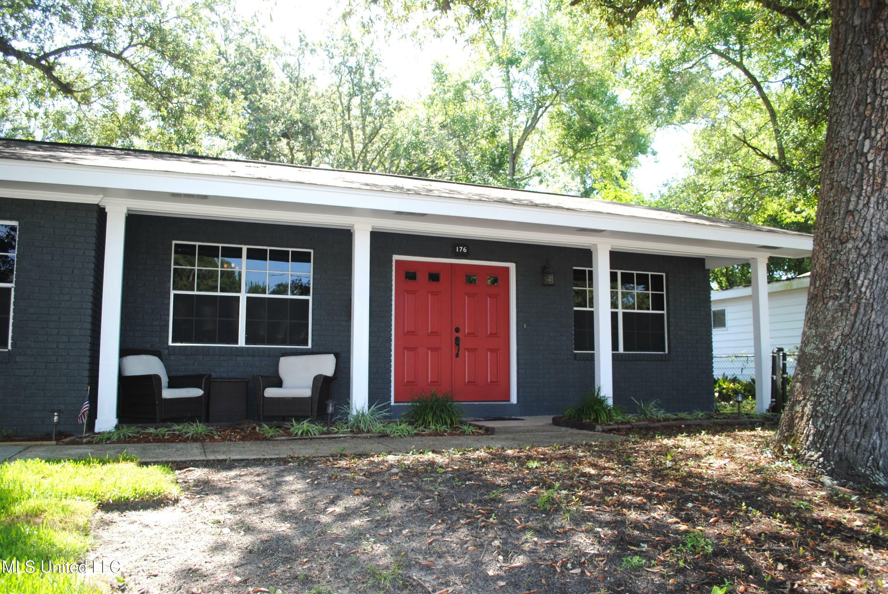 Property Photo:  176 Miramar Avenue  MS 39530 