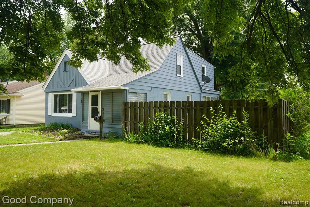Property Photo: 1744 E Madge Avenue MI 48030 2116
