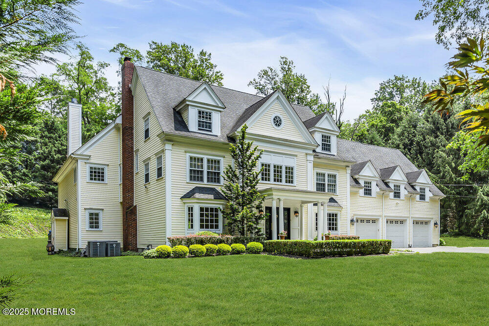 41 Marlpit Place  Middletown NJ 07748 photo