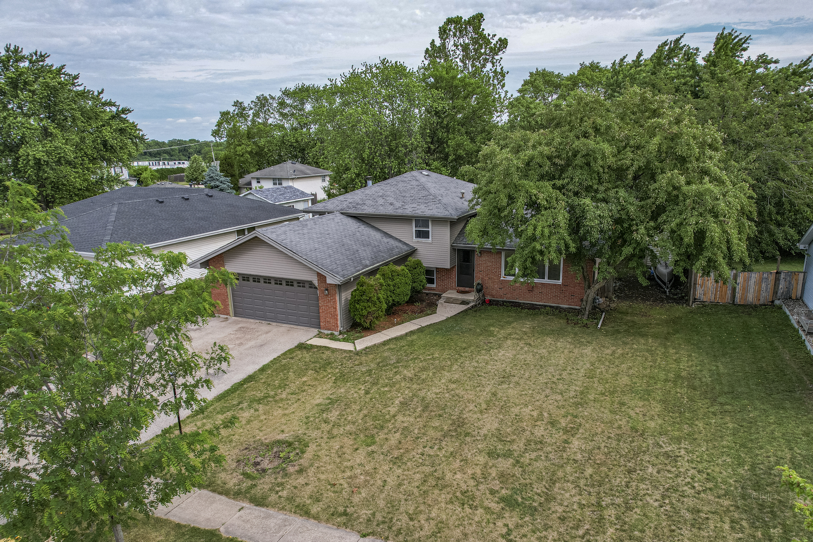 3917 Jonathan Simpson Drive  Joliet IL 60431 photo