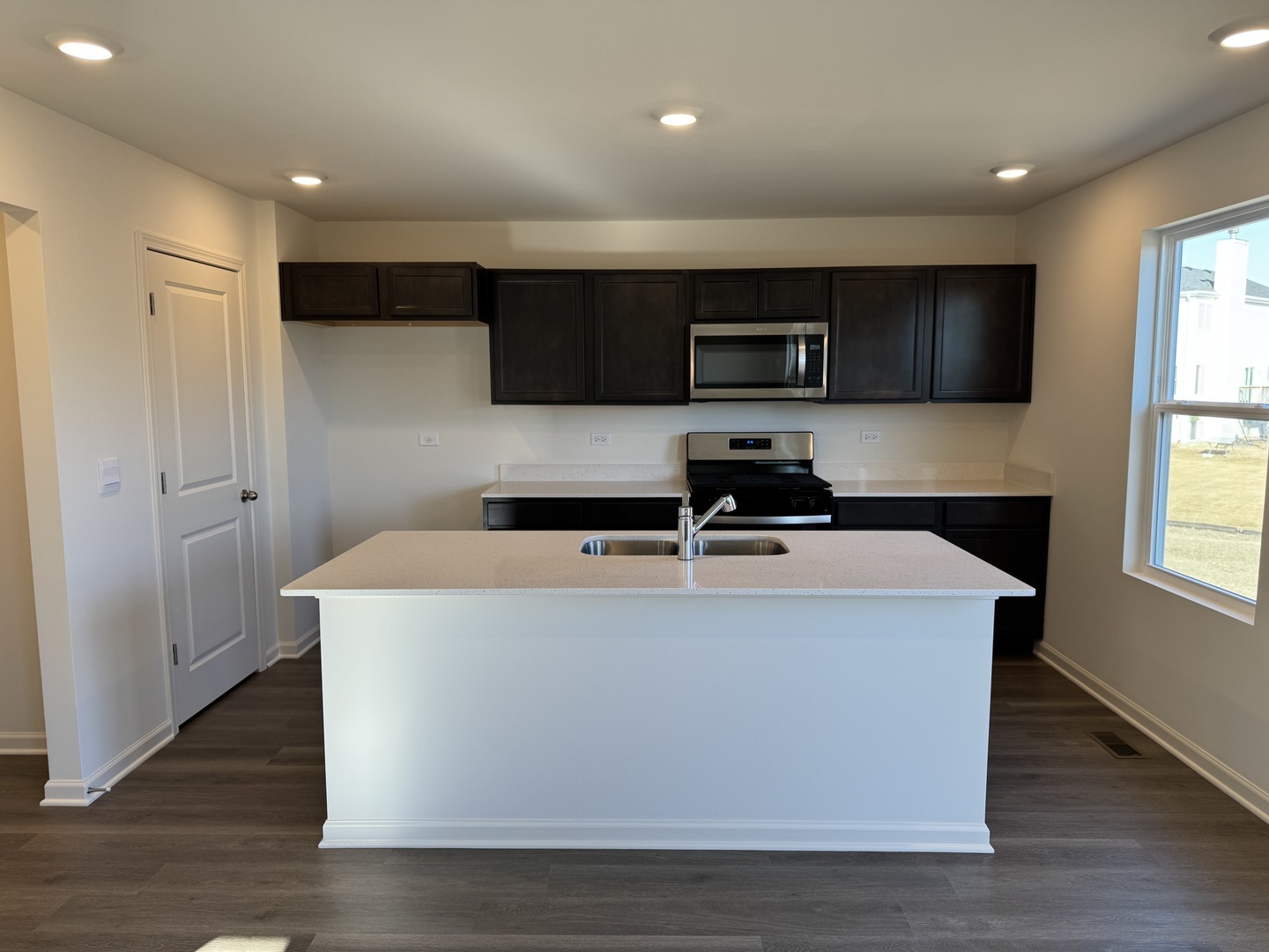 Property Photo: 3416 Sarah Drive IL 60099