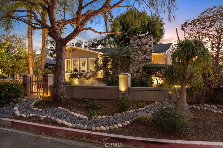 Property Photo: 4855 Arcola Avenue CA 91601