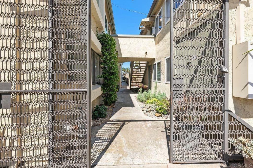 Property Photo:  4525 Mississippi Street 2  CA 92116 