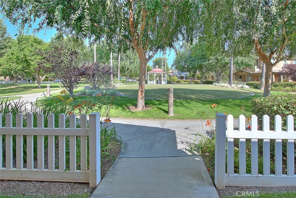Property Photo:  11219 Dumetz Lane  CA 92354 