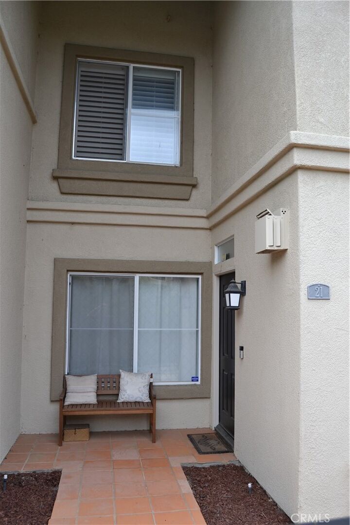 Property Photo:  21 Veneto Lane  CA 92656