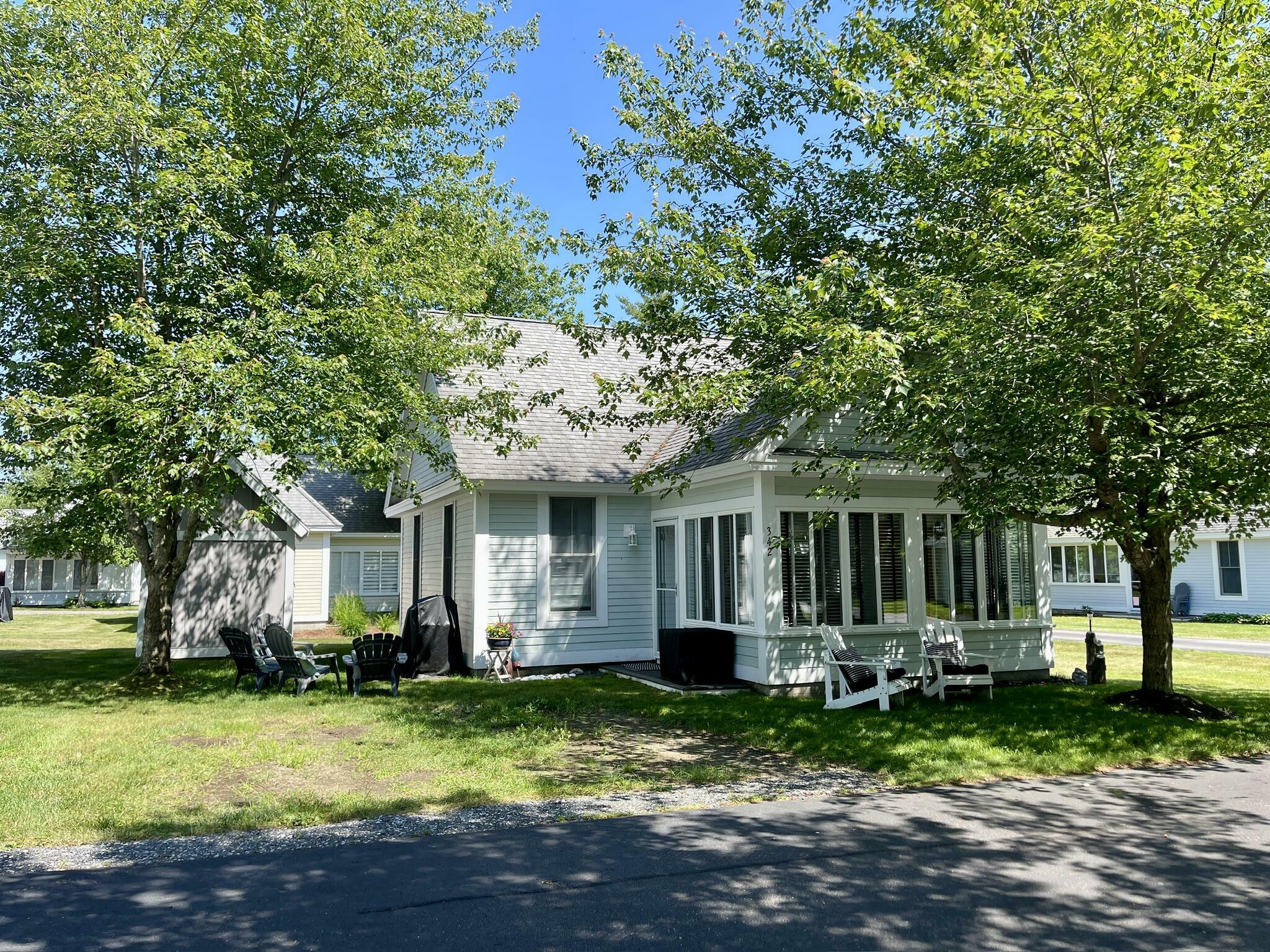 Property Photo: 454 Post Road 342 ME 04090