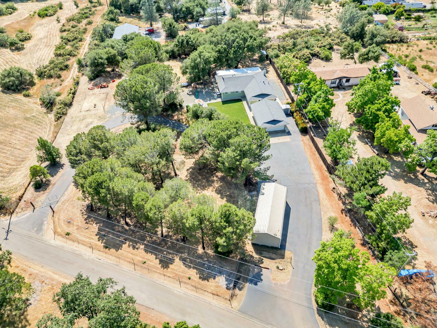 Property Photo: 4469 Benton Way CA 95682