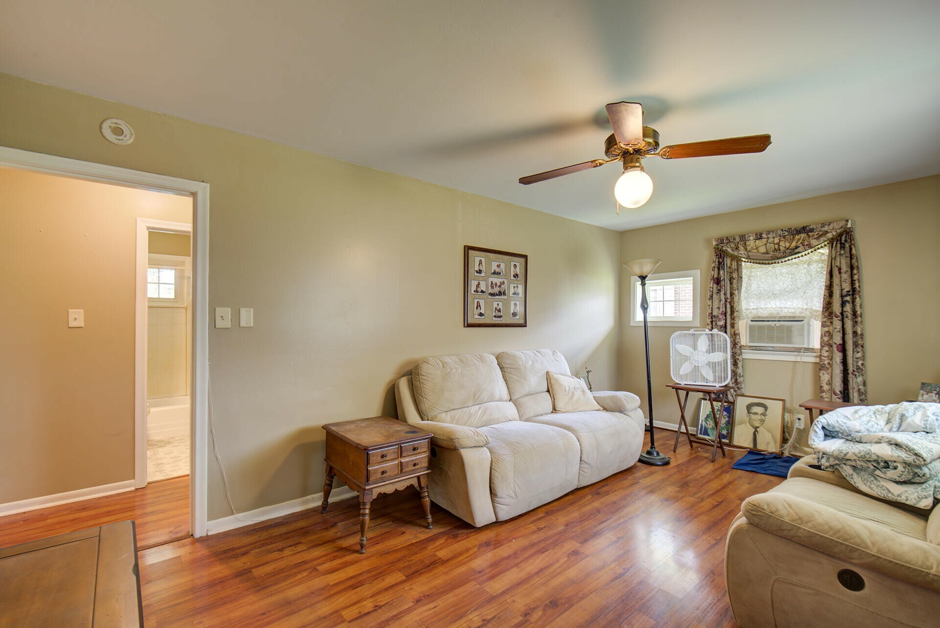 Property Photo: 1609 E 26th Street TN 37407