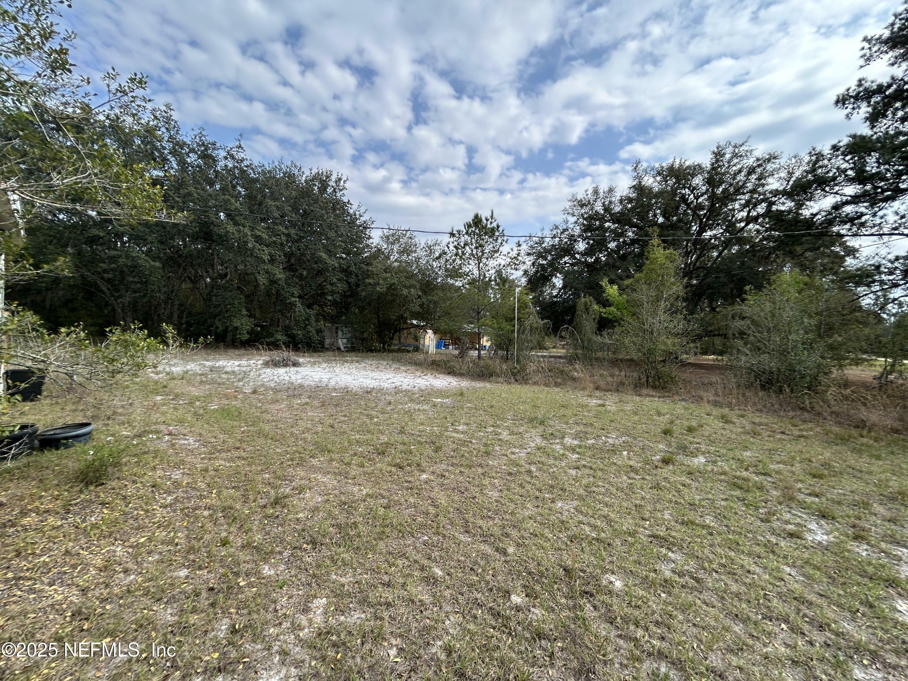 Property Photo:  114 Douglas Avenue  FL 32177 
