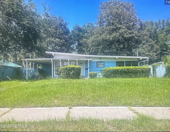 6227 Sprinkle Drive N  Jacksonville FL 32211 photo