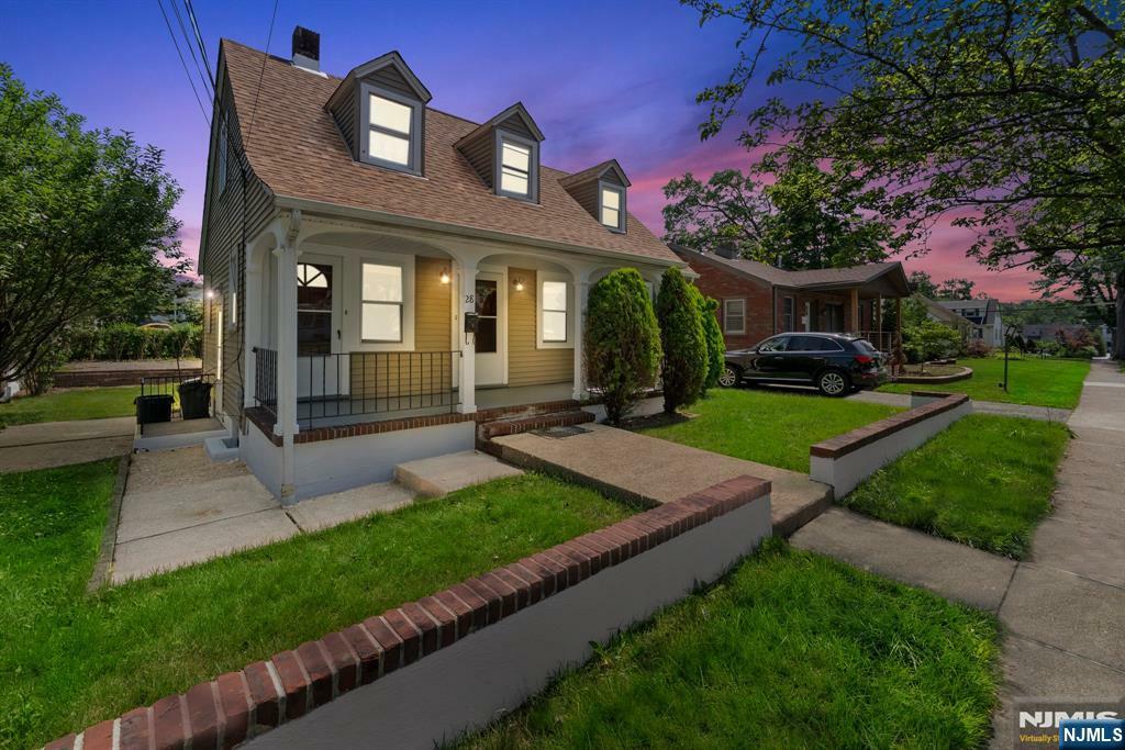 28 Willow Street  Elmwood Park NJ 07407 photo
