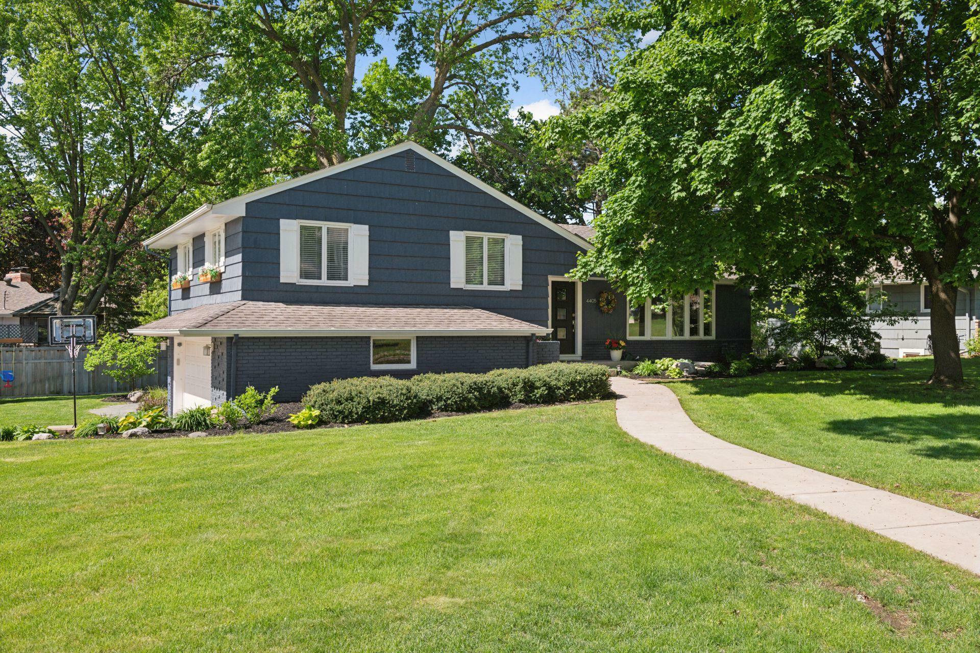 Property Photo: 4405 Dunham Drive MN 55435