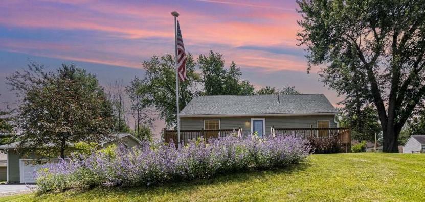 Property Photo: 9077 31st Street N MN 55042