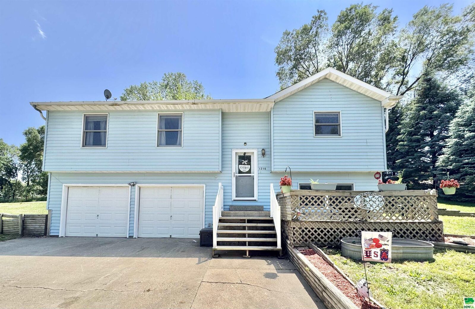Property Photo:  1216 Saint Marys  IA 51105 