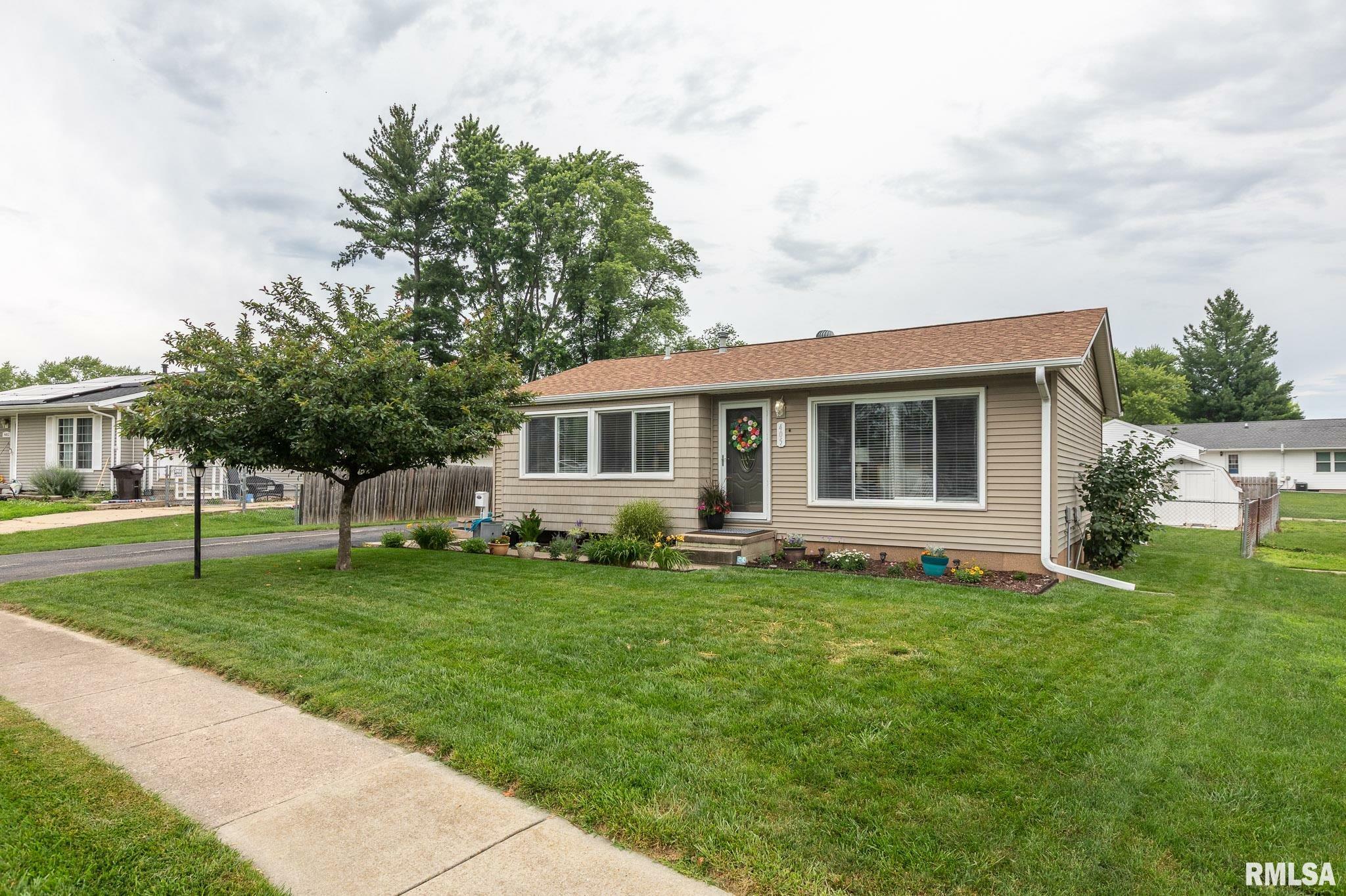 Property Photo: 405 Kaskaskia Road IL 61554