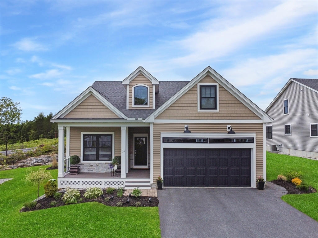 Property Photo: 24 Del Ray Dr 25 NH 03087