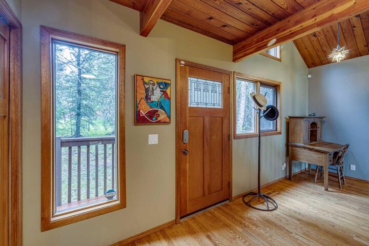 Photo de la propriété:  106 Mountain Lion Drive  AB T0L 0K0