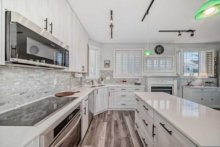 Photo de la propriété:  3412 Parkdale Boulevard NW 201  AB T2N 3T4 