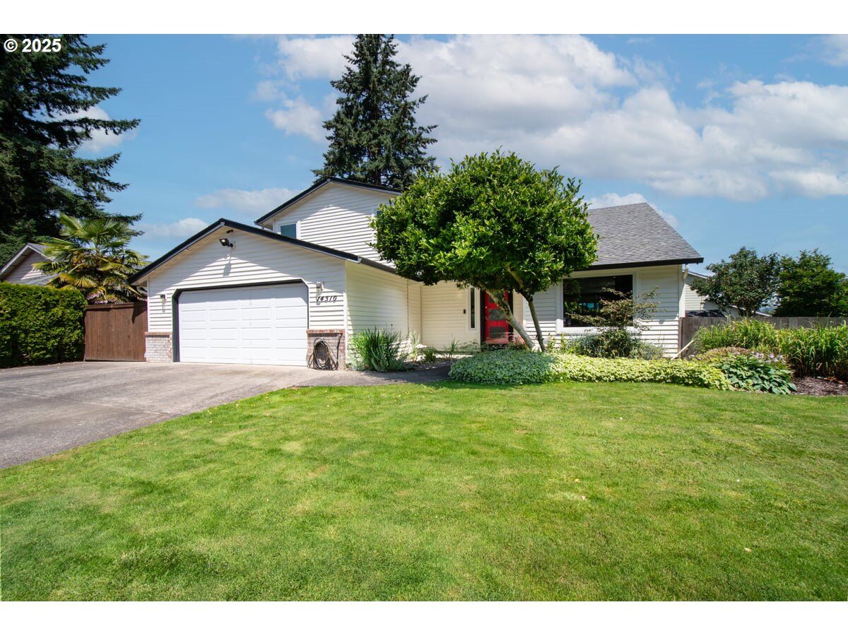 Property Photo: 14510 NE 50th St WA 98682