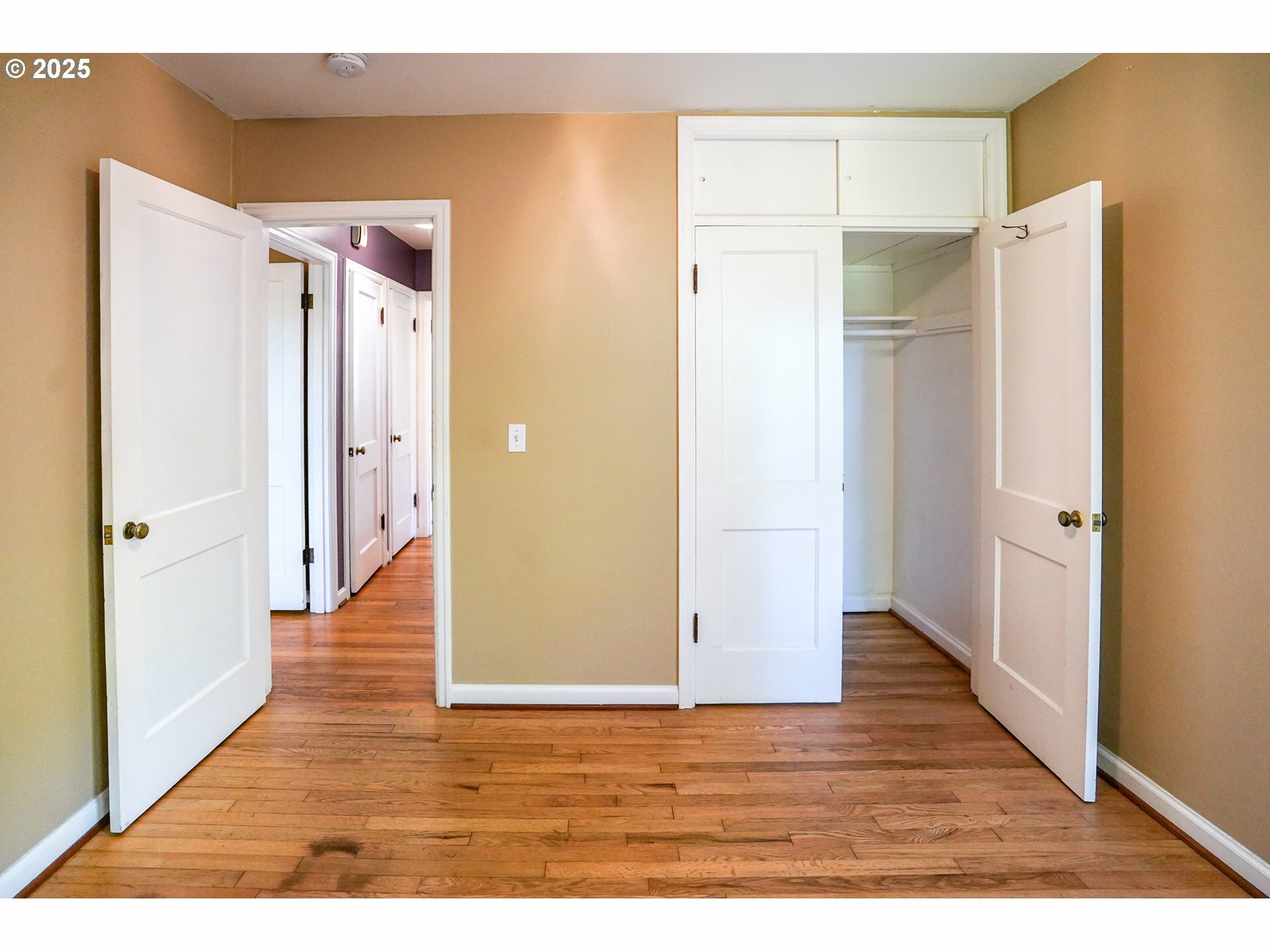 Property Photo: 8800 NE Siskiyou St OR 97220