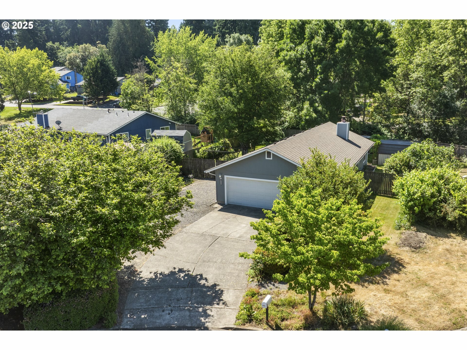 Property Photo:  9115 NE Meadowbrook Cir  WA 98664 