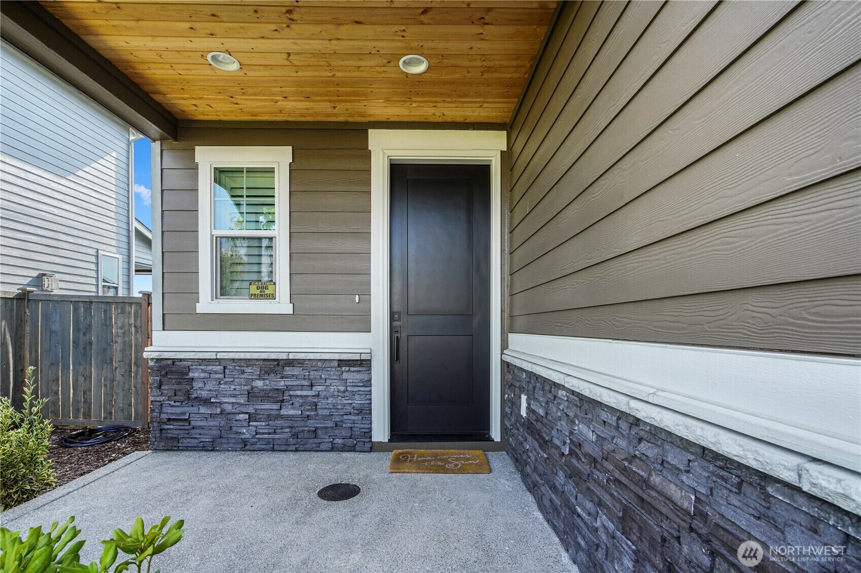 Property Photo:  17408  124th Avenue Ct E  WA 98374 