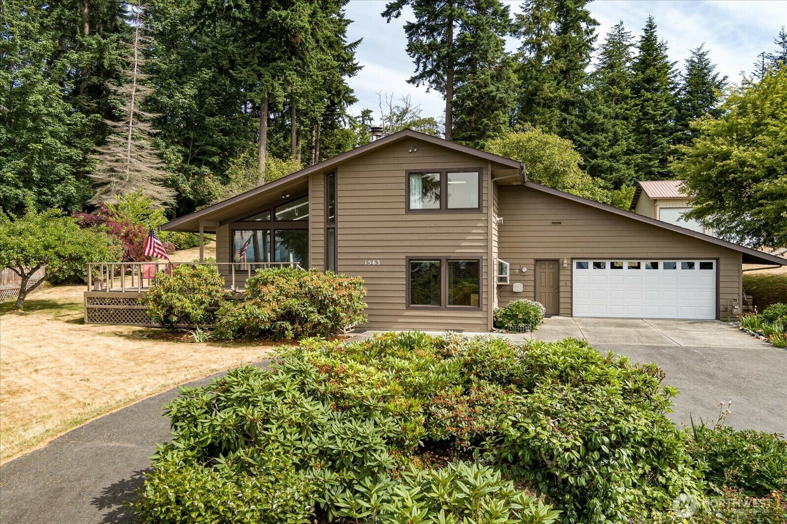 Property Photo: 1563 Polnell Road WA 98277