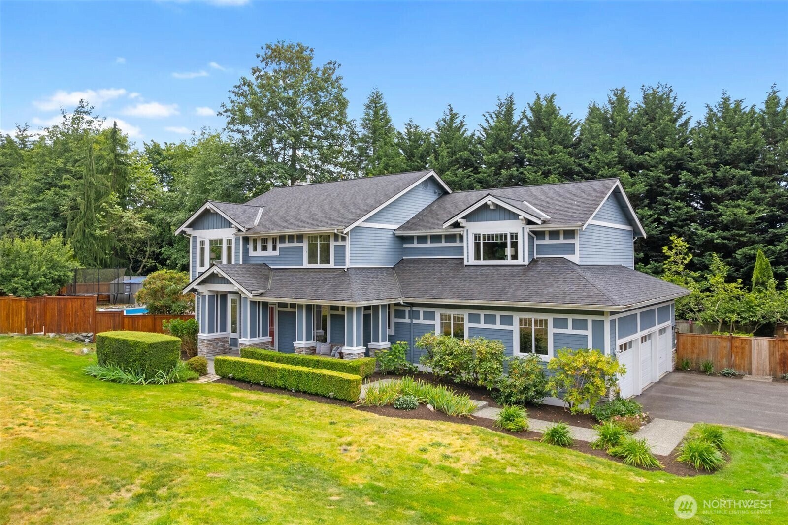Property Photo: 23215 NE 142nd Place WA 98077