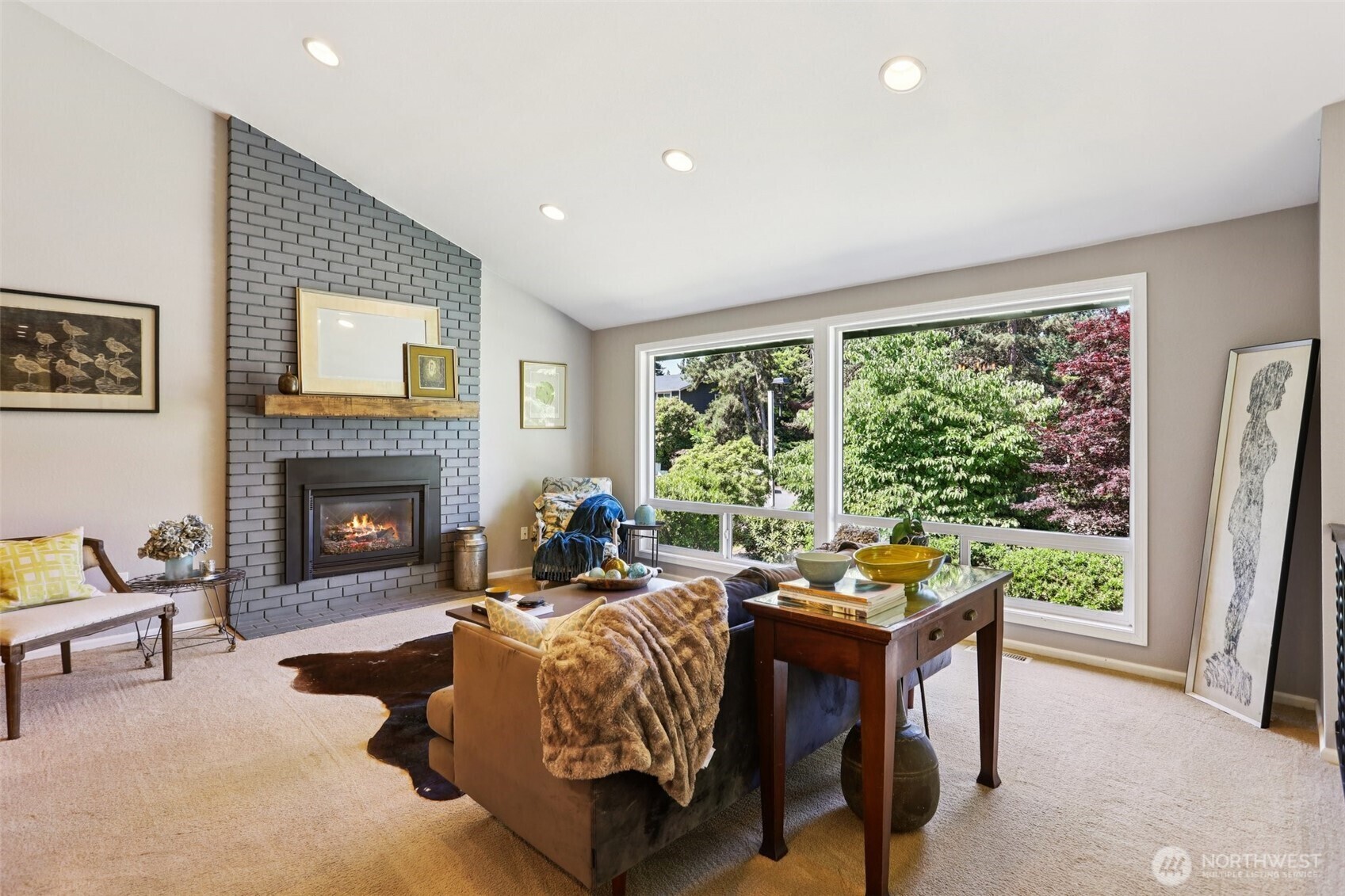 Property Photo: 7622 130th Avenue NE WA 98033