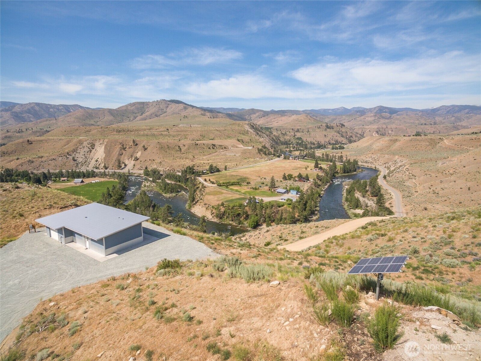 Property Photo: 2 Island View Lane WA 98834