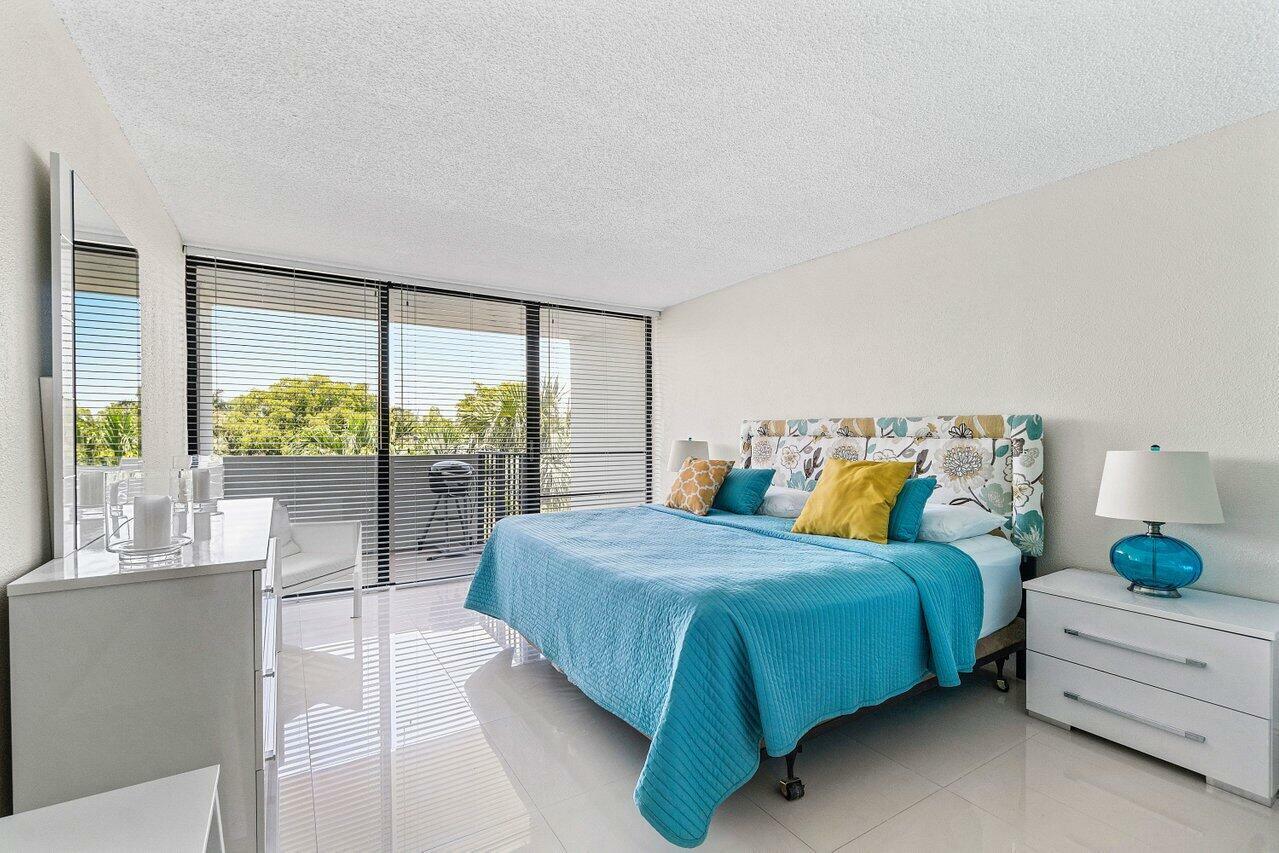 Property Photo: 1830 Embassy Drive 401 FL 33401