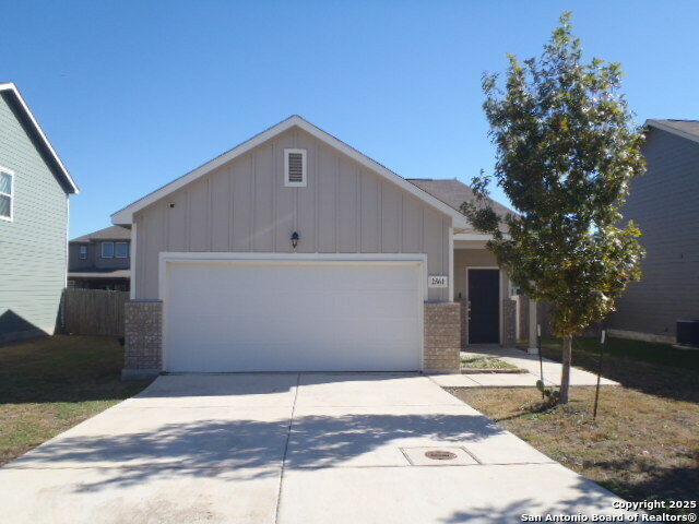 Property Photo: 2561 Hiddenbrooke TX 78155