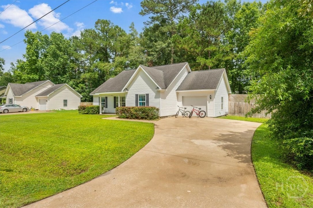 Property Photo:  275 Carter Street  GA 31324 