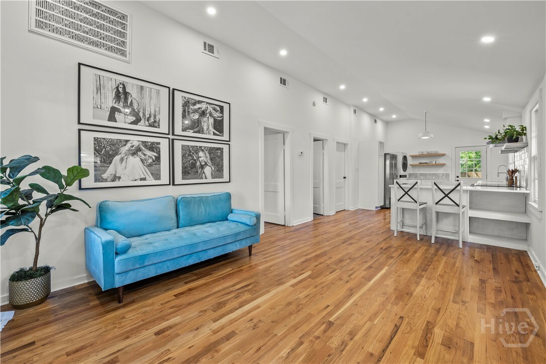 Property Photo:  731 E 34th Street  GA 31401 