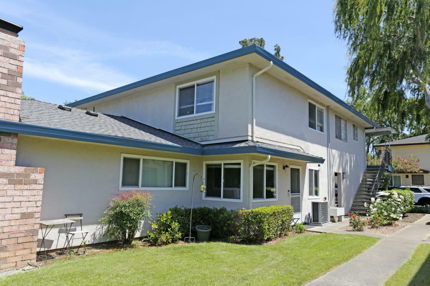 Property Photo: 244 Gomes Court 2 CA 95008
