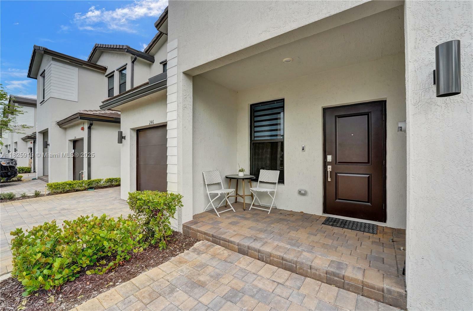 Property Photo: 242 SW 159th Ln FL 33027