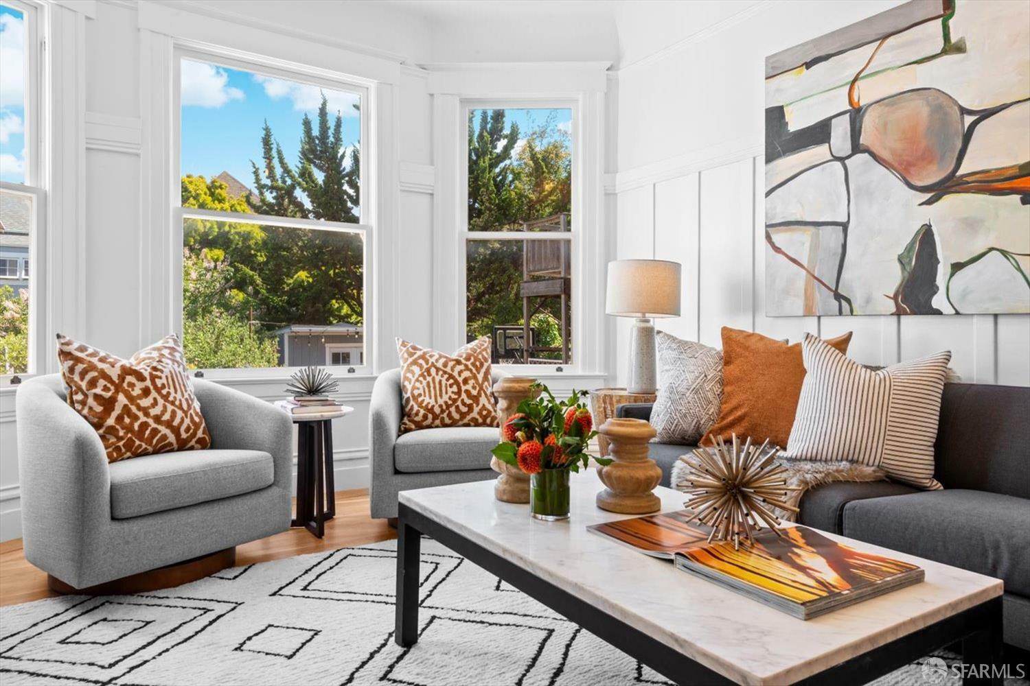 Property Photo: 3735 Cesar Chavez Street CA 94110