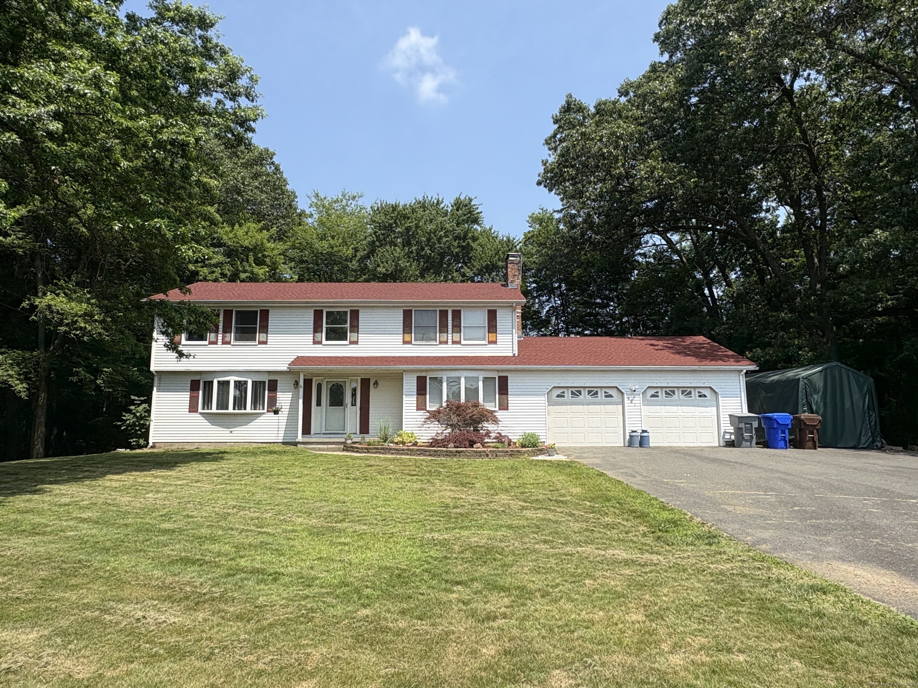 Property Photo: 109 Middle Road CT 06082