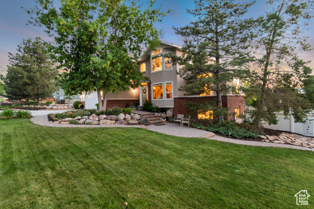 Property Photo: 14012 S Osborne Ln E UT 84020