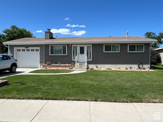 Property Photo: 5724 W Darle Ave S UT 84128