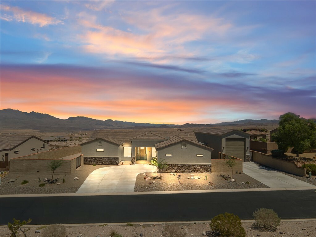 3259 Esmerelda Drive  Bullhead City AZ 86429 photo