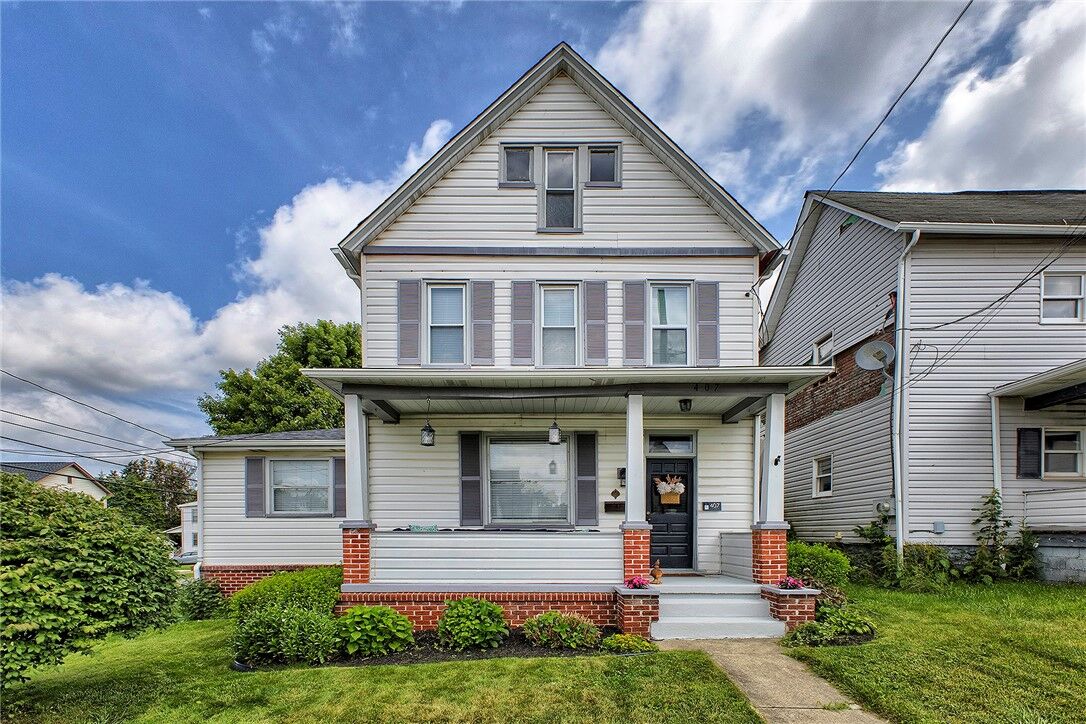 Property Photo:  407 E Market St  PA 15717 