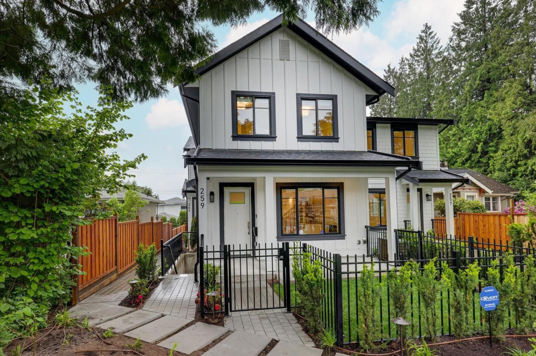 Property Photo: 259 E 23rd Street BC V7L 3E4