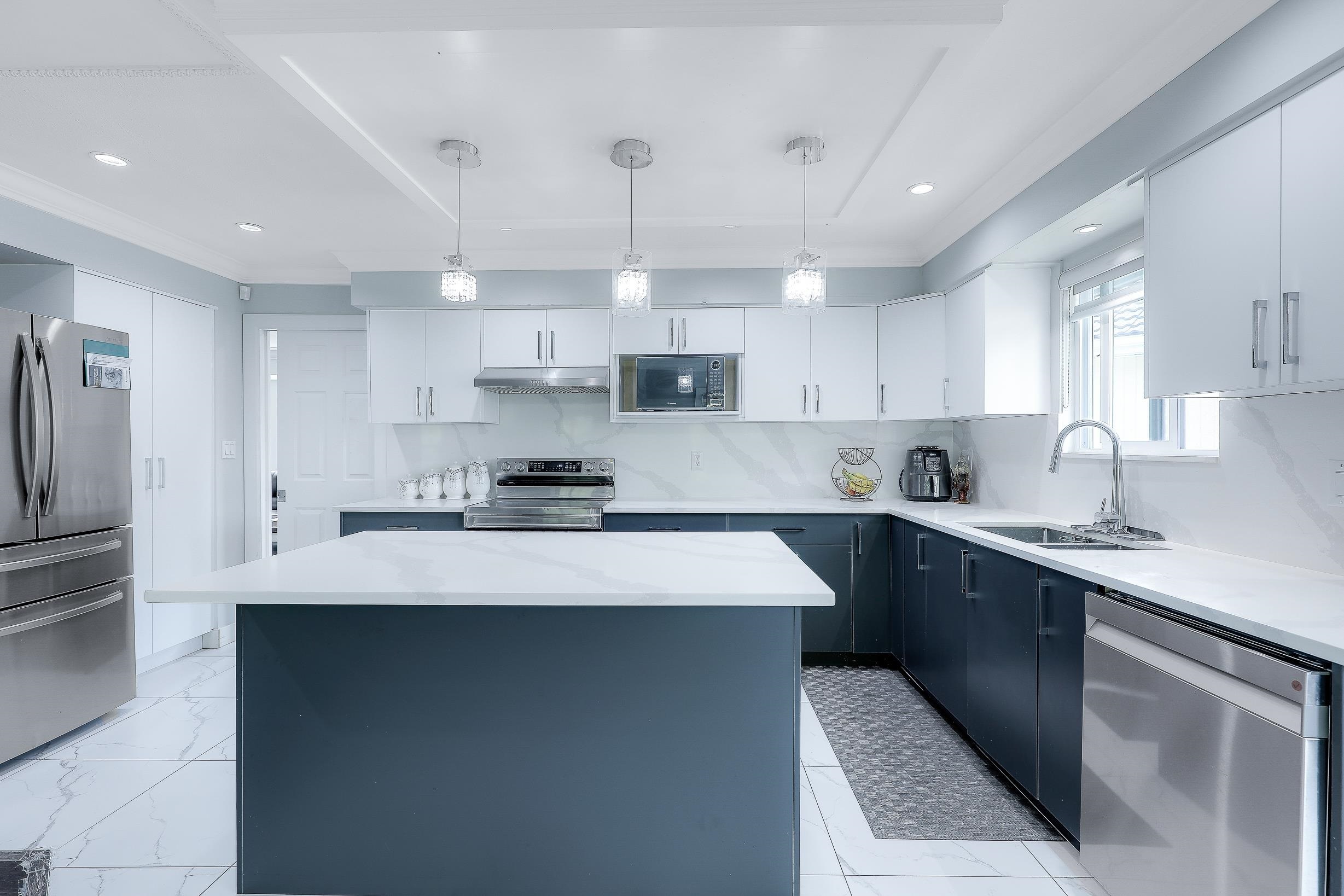 Property Photo: 7595 122A Street BC V3W 0K7