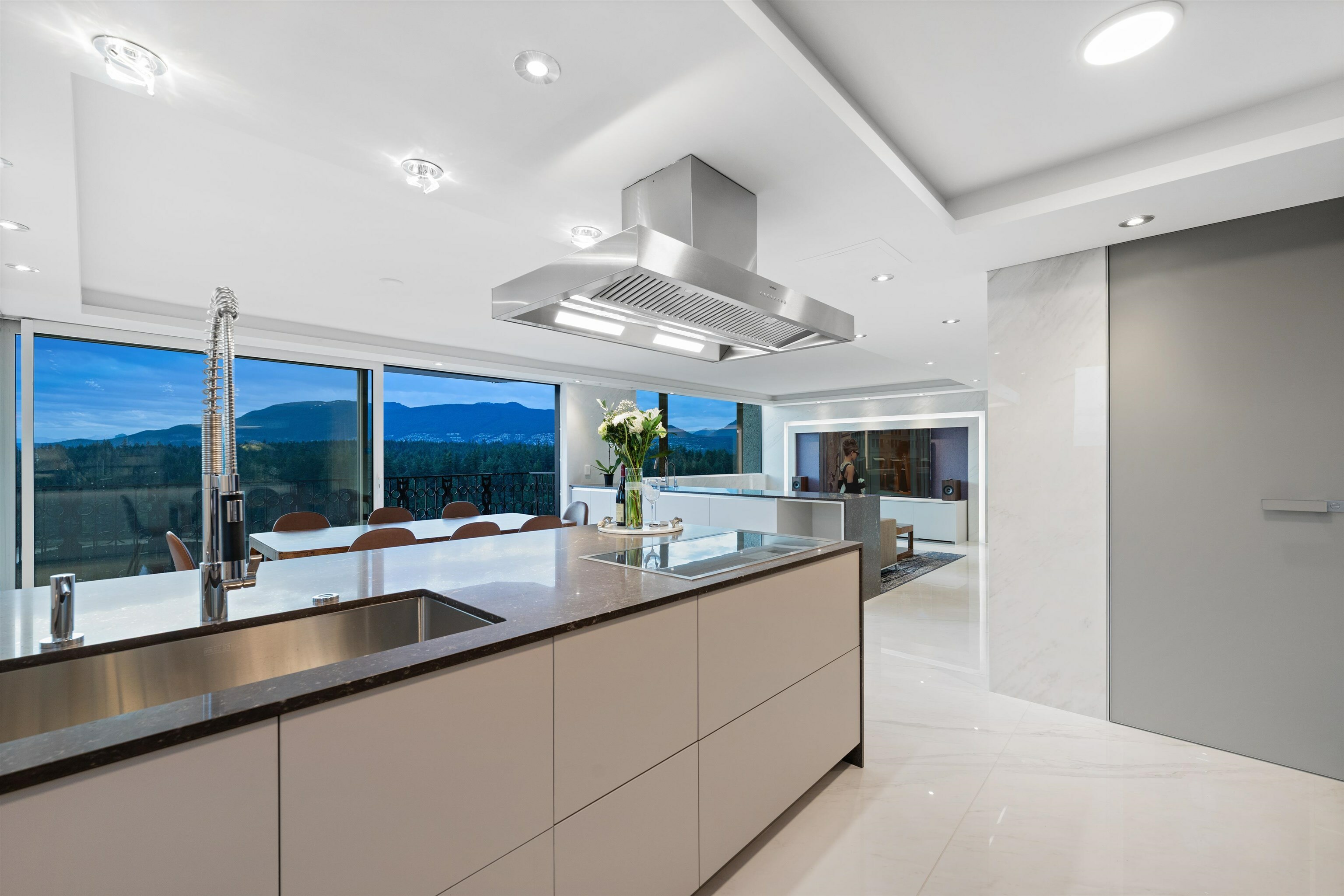 Property Photo: 845 Chilco Street 1501 BC V6G 2R2