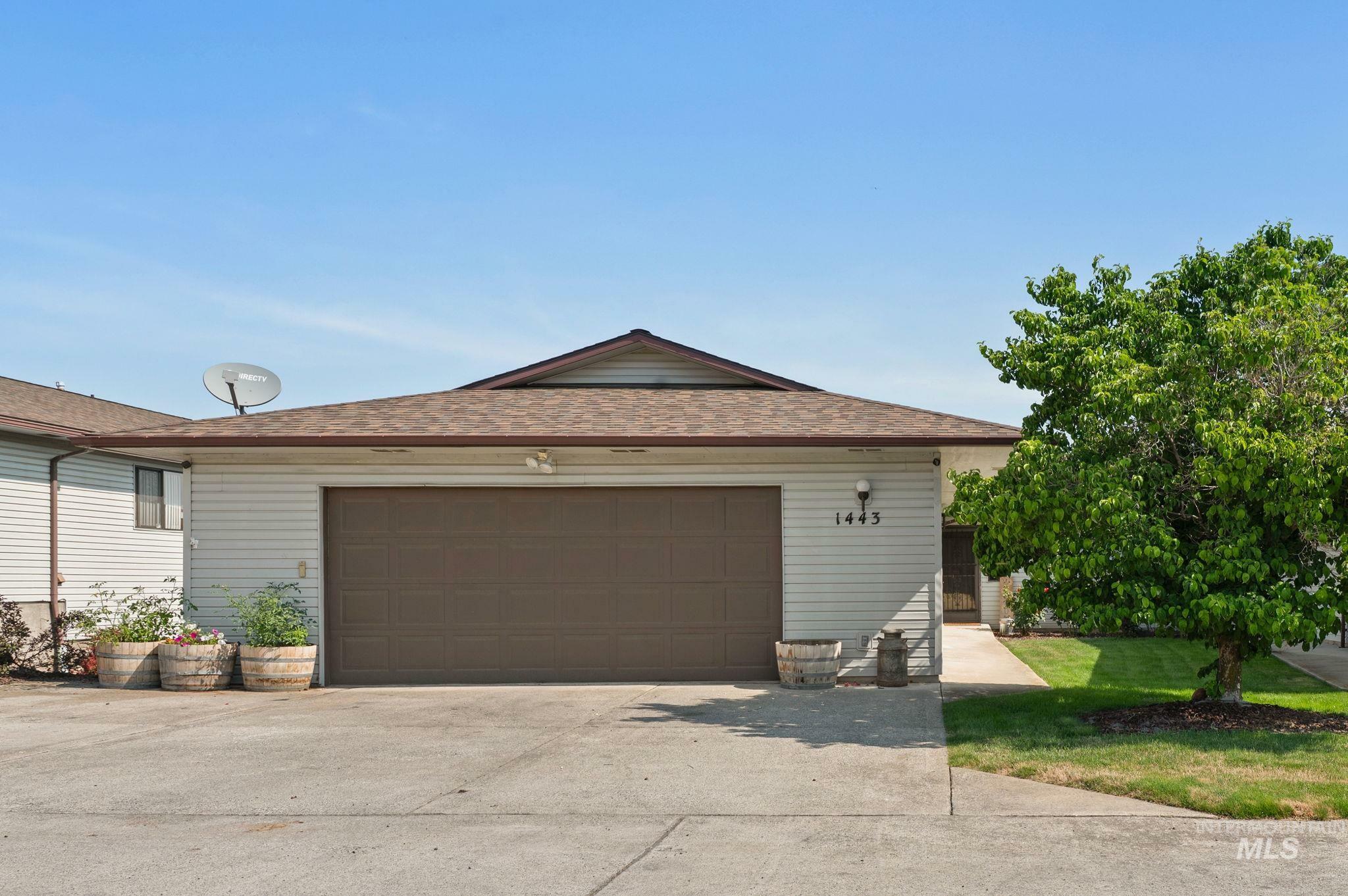Property Photo: 1443 29th St ID 83501