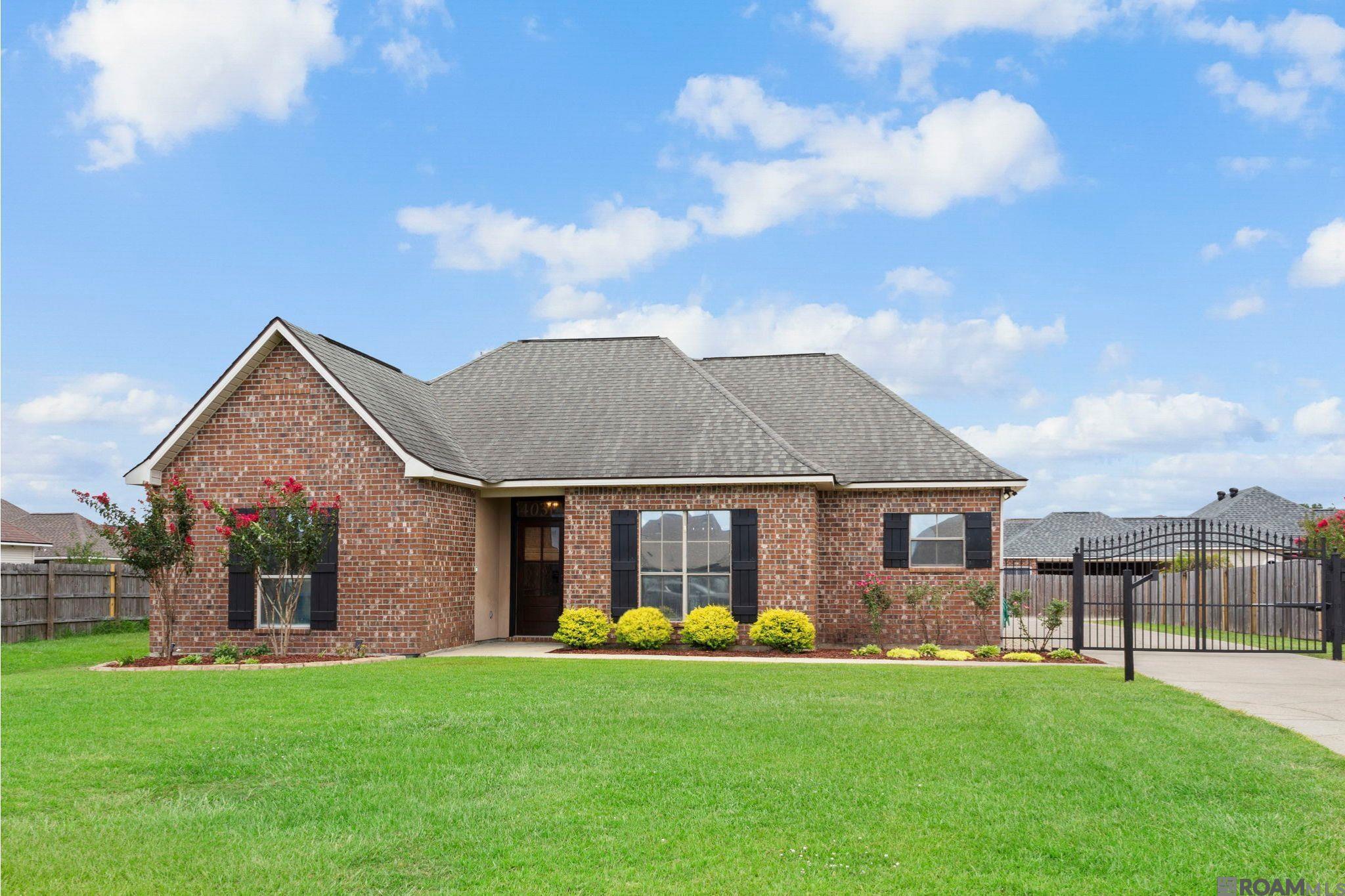 Property Photo: 40314 Parker Rd LA 70769