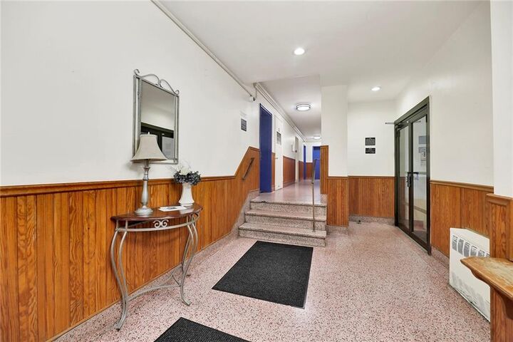 Property Photo: 2241 Plumb 1st Street 3N NY 11229